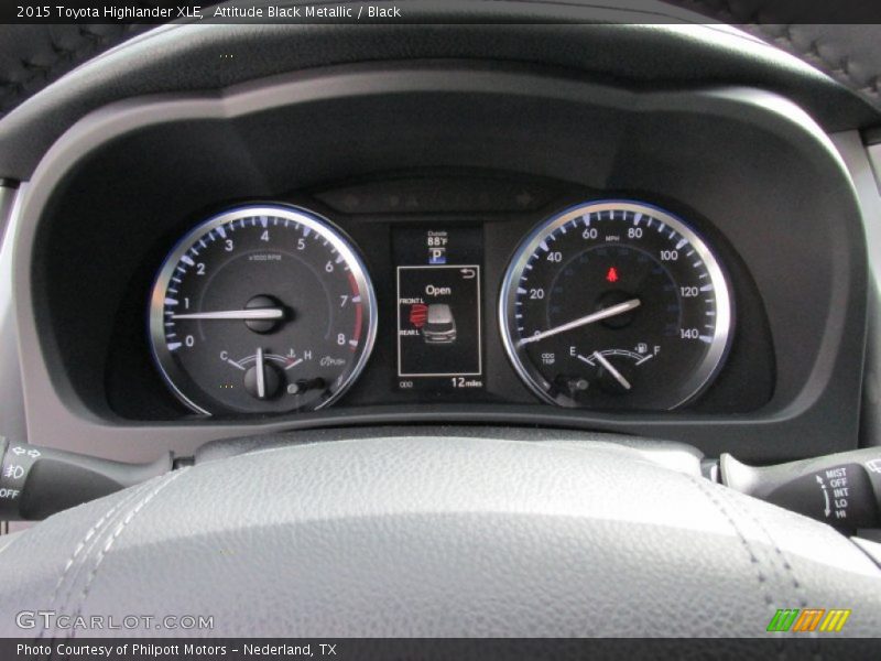Attitude Black Metallic / Black 2015 Toyota Highlander XLE