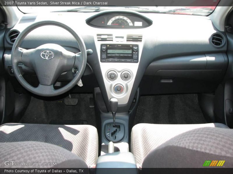 Silver Streak Mica / Dark Charcoal 2007 Toyota Yaris Sedan