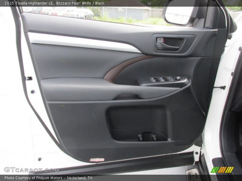Blizzard Pearl White / Black 2015 Toyota Highlander LE