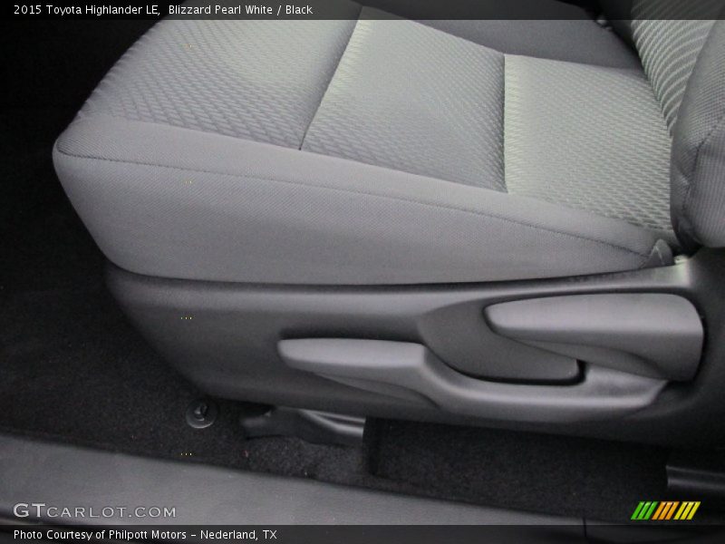 Blizzard Pearl White / Black 2015 Toyota Highlander LE