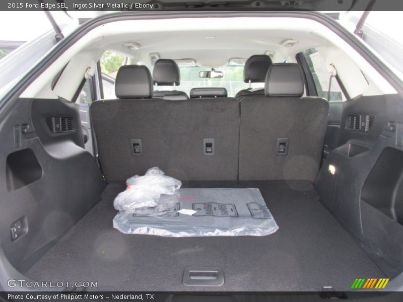  2015 Edge SEL Trunk