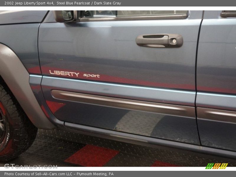 Steel Blue Pearlcoat / Dark Slate Gray 2002 Jeep Liberty Sport 4x4