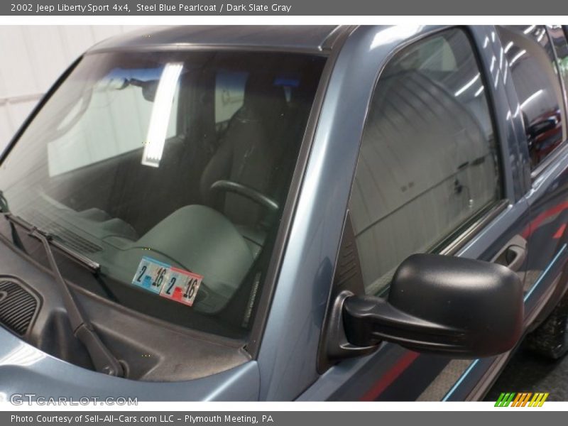 Steel Blue Pearlcoat / Dark Slate Gray 2002 Jeep Liberty Sport 4x4