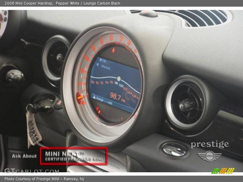 Pepper White / Lounge Carbon Black 2008 Mini Cooper Hardtop