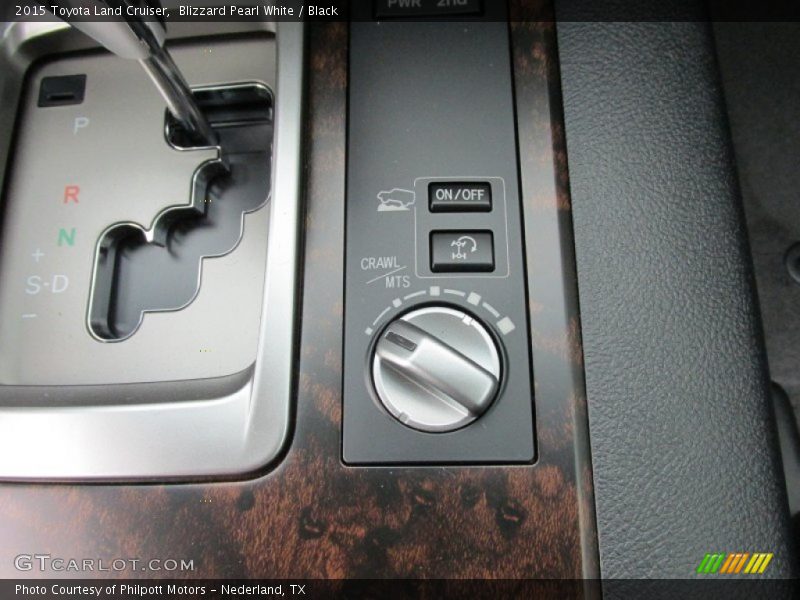 Controls of 2015 Land Cruiser 