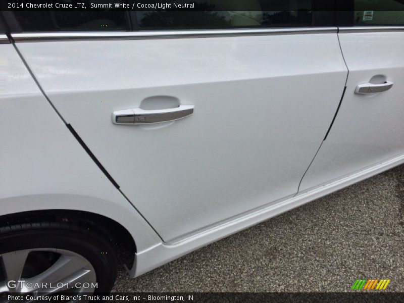 Summit White / Cocoa/Light Neutral 2014 Chevrolet Cruze LTZ