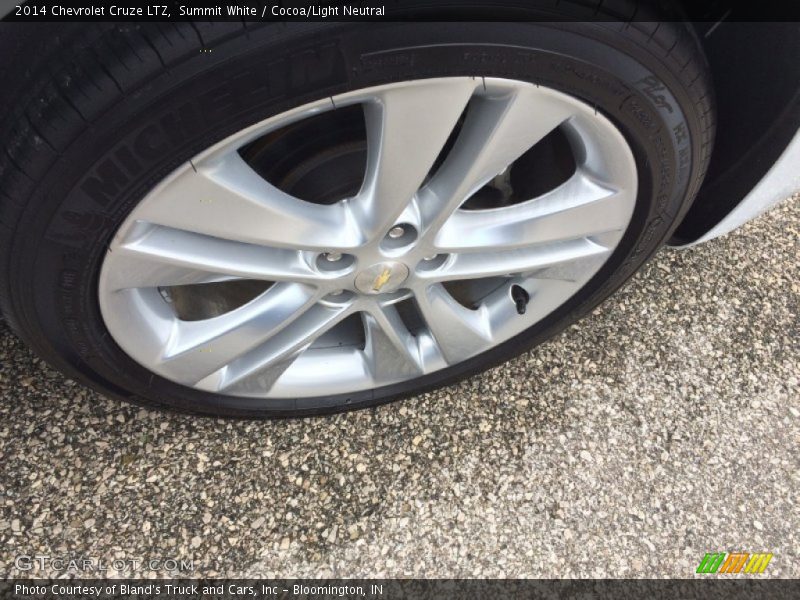 Summit White / Cocoa/Light Neutral 2014 Chevrolet Cruze LTZ
