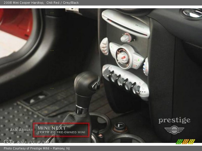 Chili Red / Grey/Black 2008 Mini Cooper Hardtop