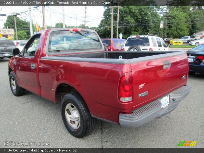 Toreador Red Metallic / Dark Graphite 2002 Ford F150 XLT Regular Cab