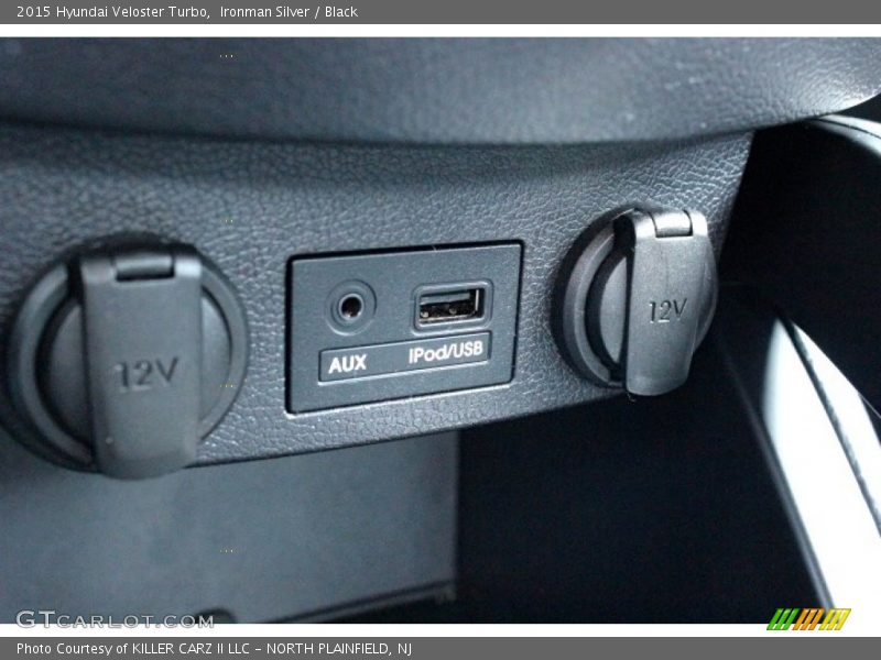 Ironman Silver / Black 2015 Hyundai Veloster Turbo