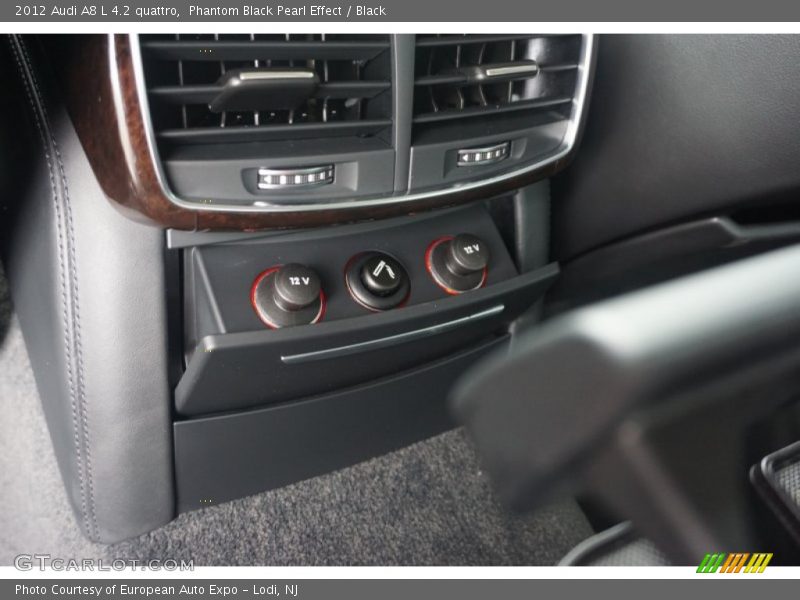 Phantom Black Pearl Effect / Black 2012 Audi A8 L 4.2 quattro