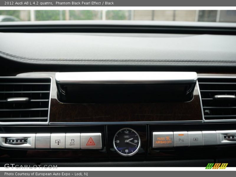 Phantom Black Pearl Effect / Black 2012 Audi A8 L 4.2 quattro