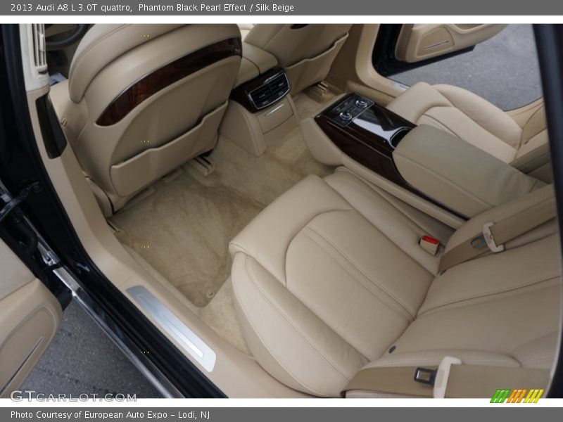 Phantom Black Pearl Effect / Silk Beige 2013 Audi A8 L 3.0T quattro