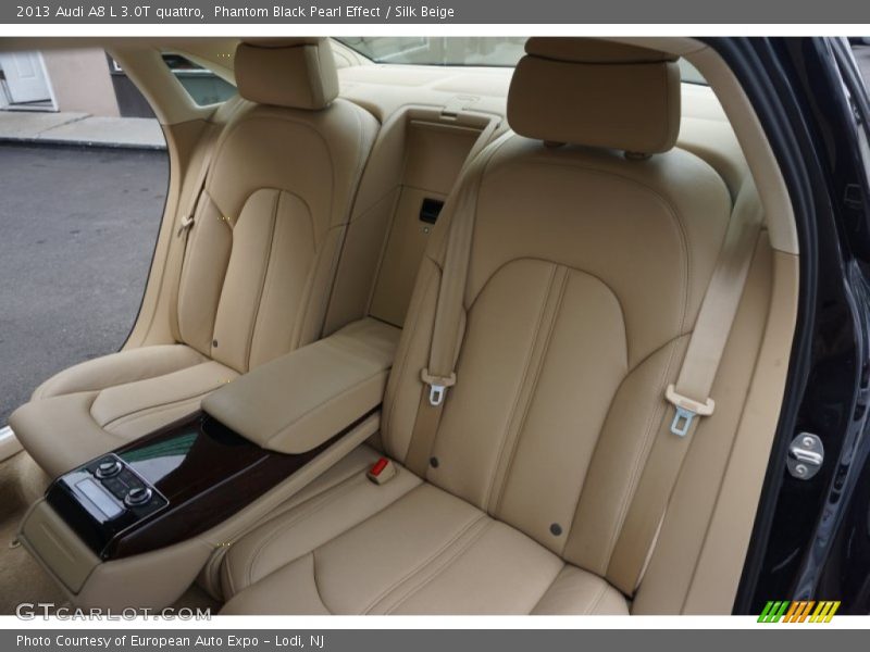 Phantom Black Pearl Effect / Silk Beige 2013 Audi A8 L 3.0T quattro