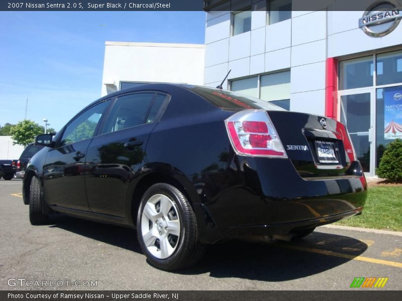 Super Black / Charcoal/Steel 2007 Nissan Sentra 2.0 S