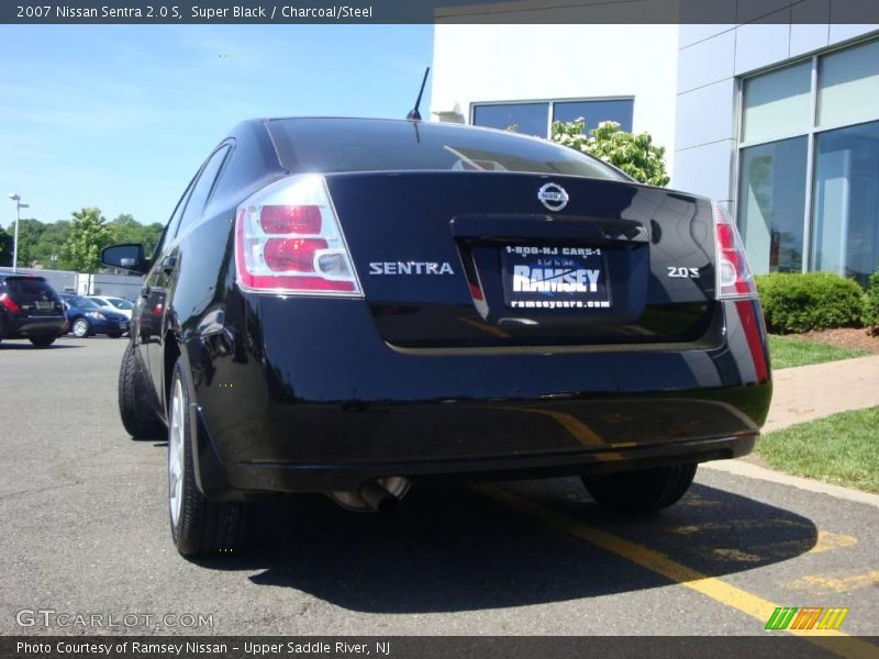 Super Black / Charcoal/Steel 2007 Nissan Sentra 2.0 S