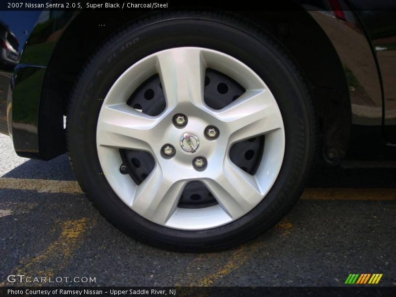 Super Black / Charcoal/Steel 2007 Nissan Sentra 2.0 S