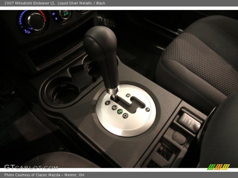 Liquid Silver Metallic / Black 2007 Mitsubishi Endeavor LS