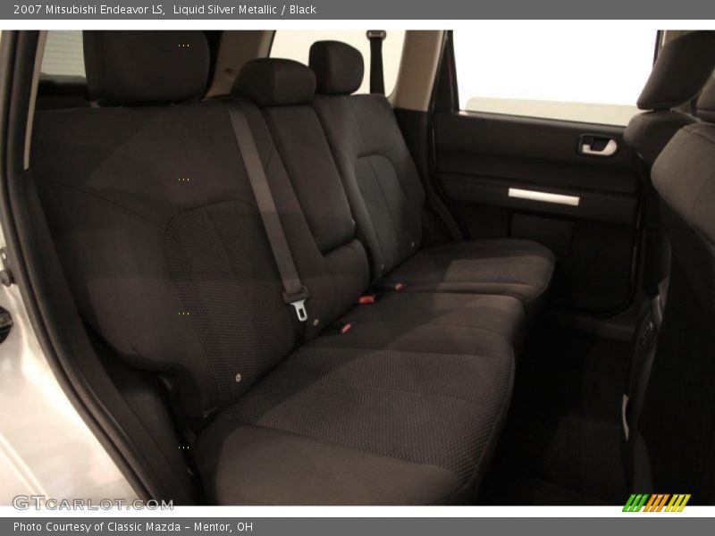 Liquid Silver Metallic / Black 2007 Mitsubishi Endeavor LS