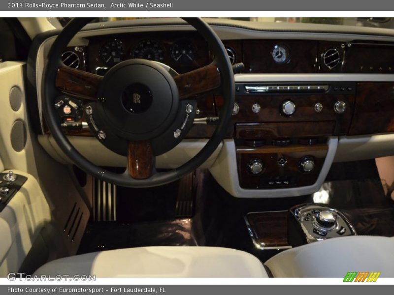 Arctic White / Seashell 2013 Rolls-Royce Phantom Sedan