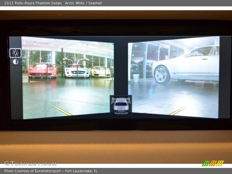 Arctic White / Seashell 2013 Rolls-Royce Phantom Sedan