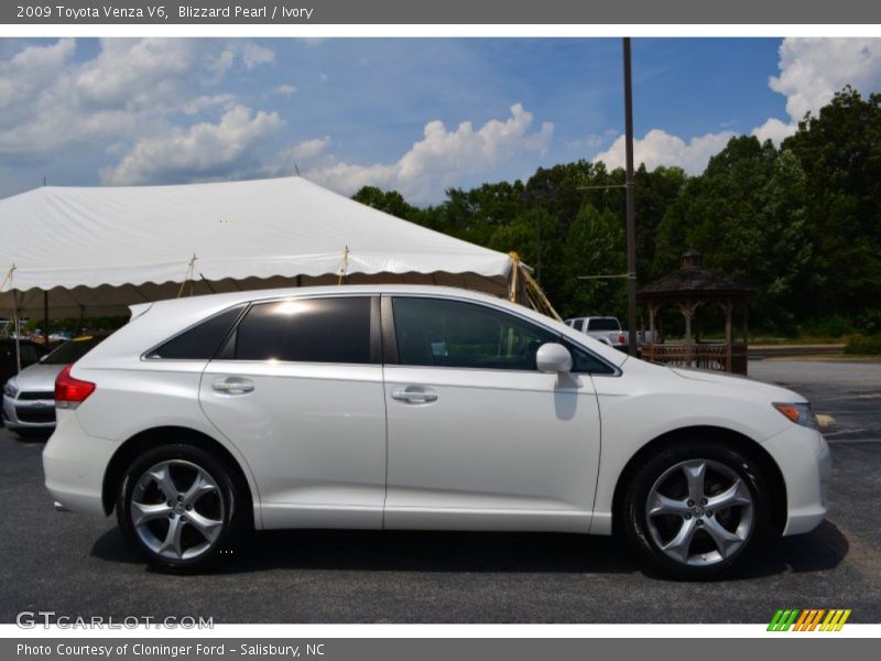 Blizzard Pearl / Ivory 2009 Toyota Venza V6