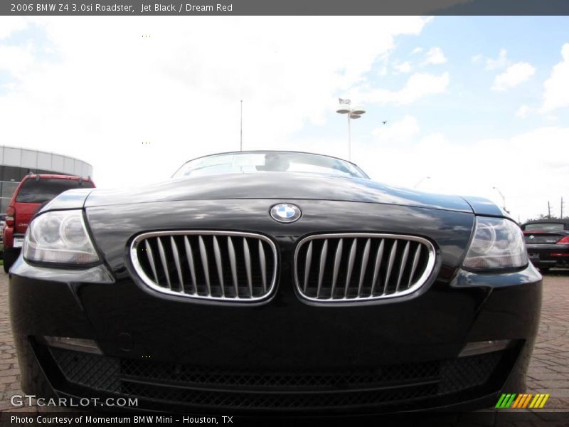 Jet Black / Dream Red 2006 BMW Z4 3.0si Roadster