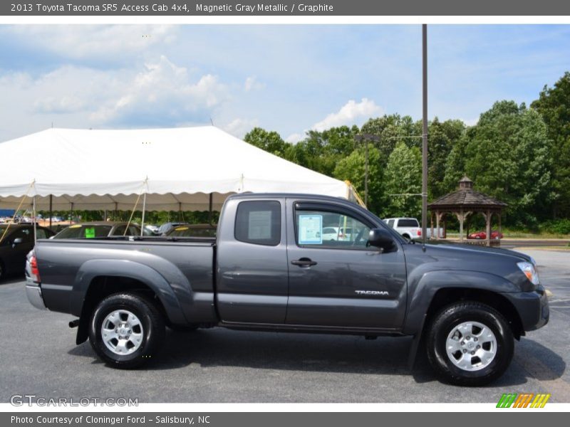 Magnetic Gray Metallic / Graphite 2013 Toyota Tacoma SR5 Access Cab 4x4