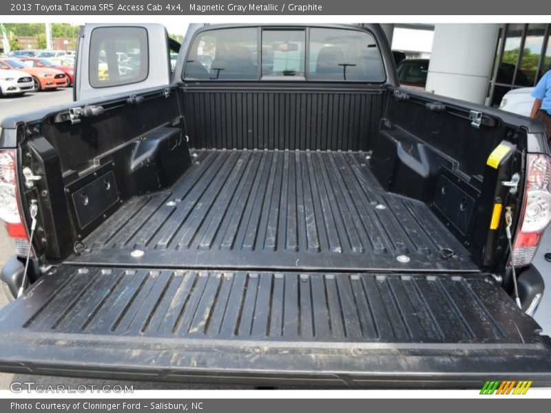 Magnetic Gray Metallic / Graphite 2013 Toyota Tacoma SR5 Access Cab 4x4