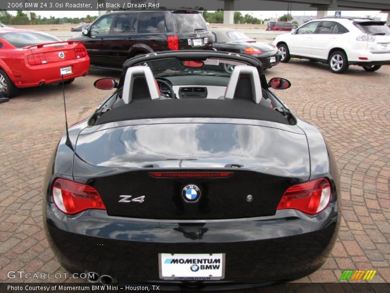 Jet Black / Dream Red 2006 BMW Z4 3.0si Roadster