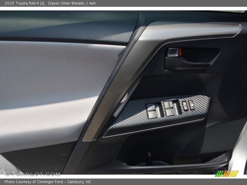 Classic Silver Metallic / Ash 2015 Toyota RAV4 LE
