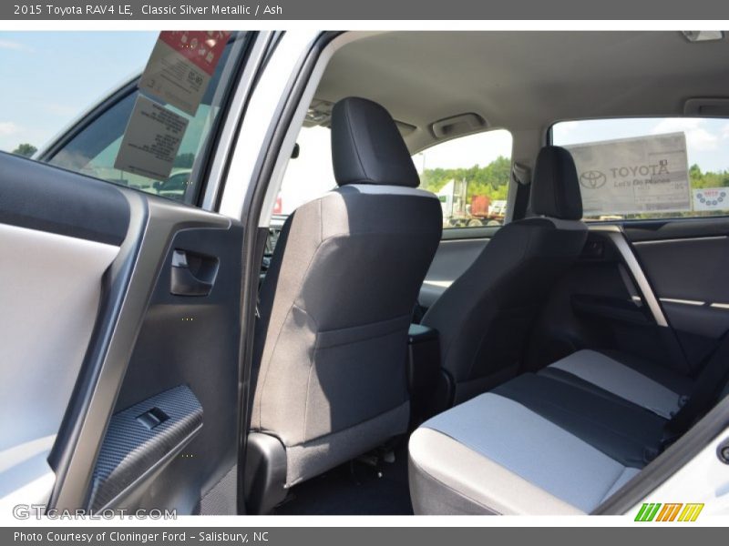 Classic Silver Metallic / Ash 2015 Toyota RAV4 LE