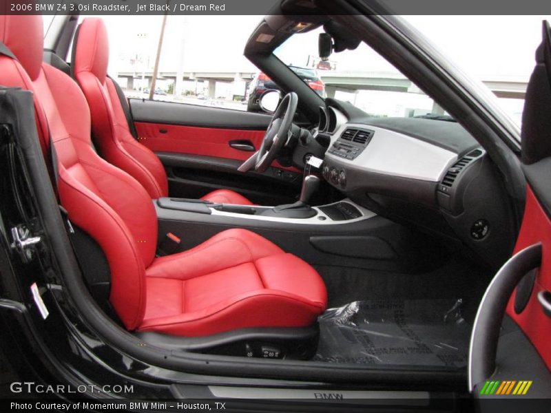 Jet Black / Dream Red 2006 BMW Z4 3.0si Roadster