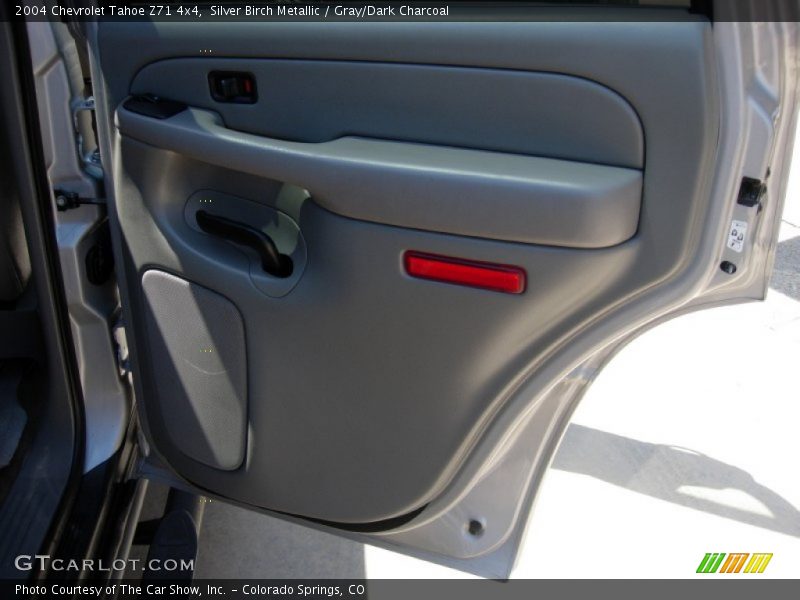 Silver Birch Metallic / Gray/Dark Charcoal 2004 Chevrolet Tahoe Z71 4x4