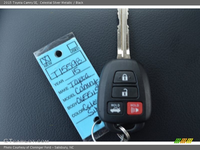 Celestial Silver Metallic / Black 2015 Toyota Camry SE