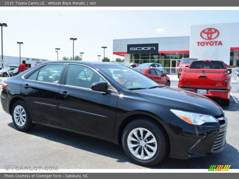 Attitude Black Metallic / Ash 2015 Toyota Camry LE
