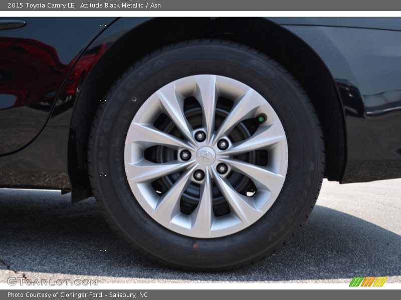 Attitude Black Metallic / Ash 2015 Toyota Camry LE