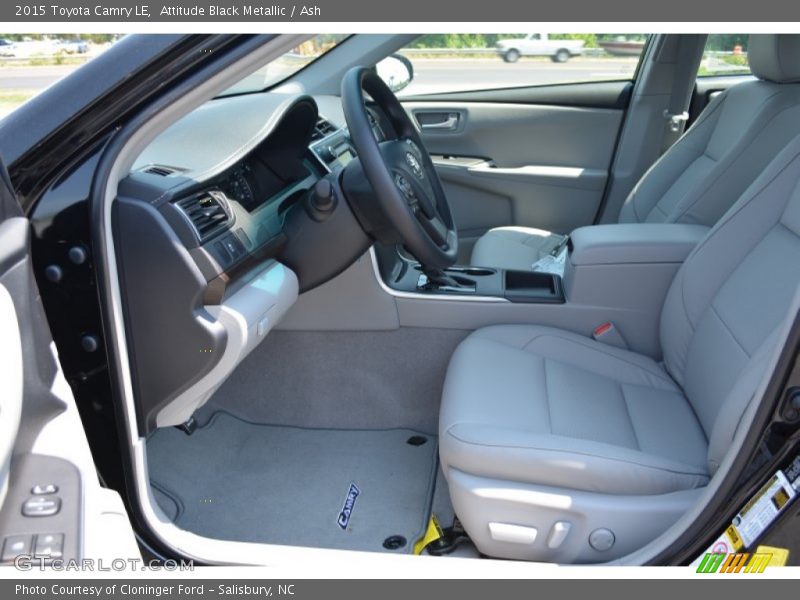 Attitude Black Metallic / Ash 2015 Toyota Camry LE