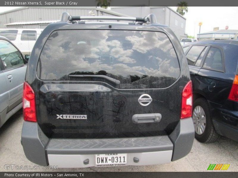 Super Black / Gray 2012 Nissan Xterra S