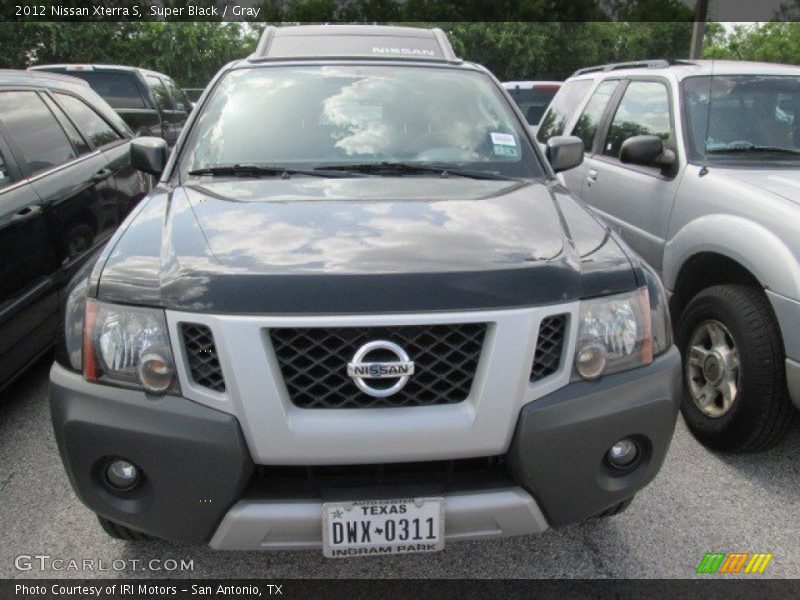 Super Black / Gray 2012 Nissan Xterra S