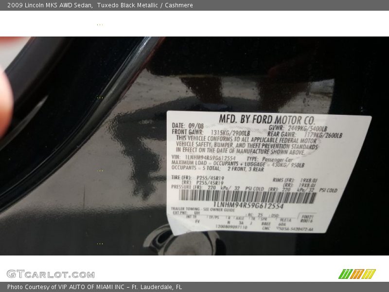 Tuxedo Black Metallic / Cashmere 2009 Lincoln MKS AWD Sedan