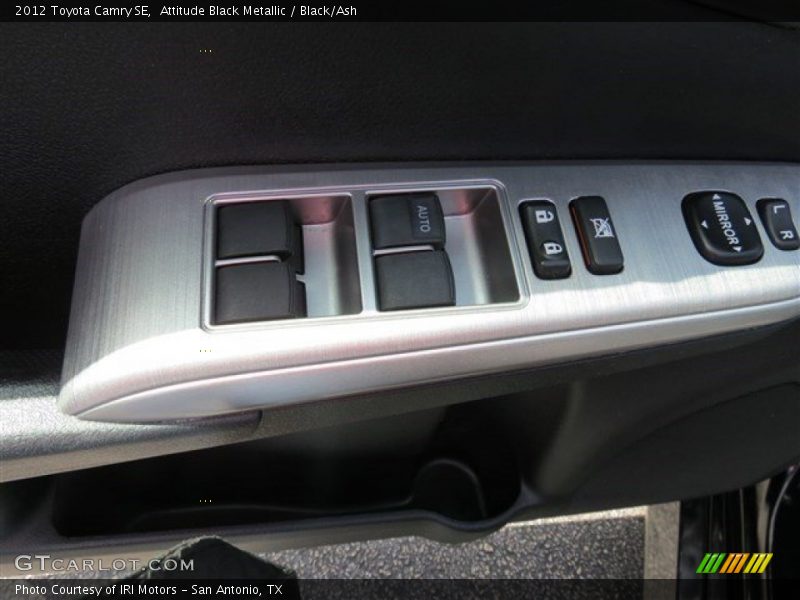 Attitude Black Metallic / Black/Ash 2012 Toyota Camry SE