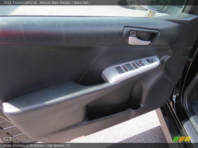 Attitude Black Metallic / Black/Ash 2012 Toyota Camry SE