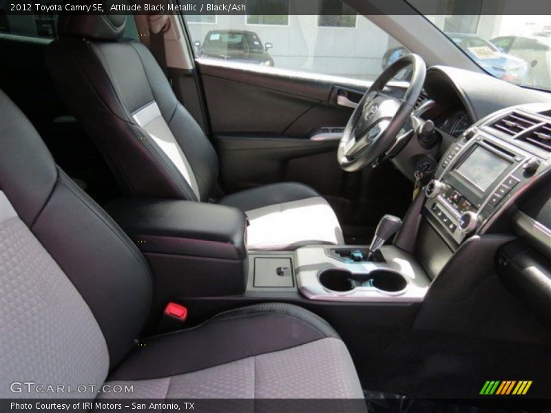 Attitude Black Metallic / Black/Ash 2012 Toyota Camry SE