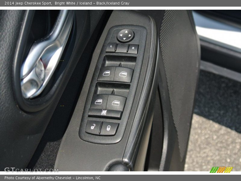 Bright White / Iceland - Black/Iceland Gray 2014 Jeep Cherokee Sport