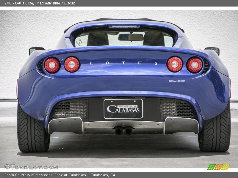 Magnetic Blue / Biscuit 2006 Lotus Elise