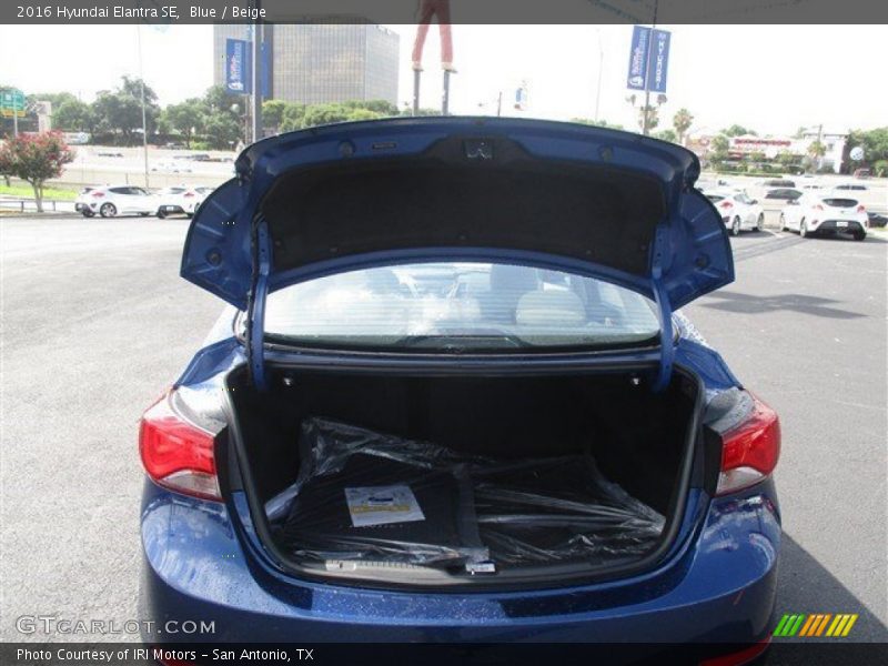 Blue / Beige 2016 Hyundai Elantra SE