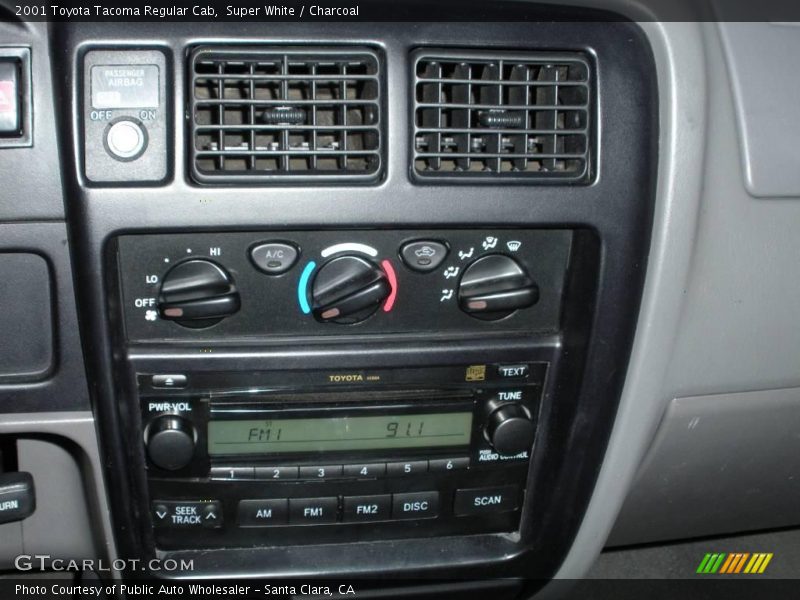 Super White / Charcoal 2001 Toyota Tacoma Regular Cab