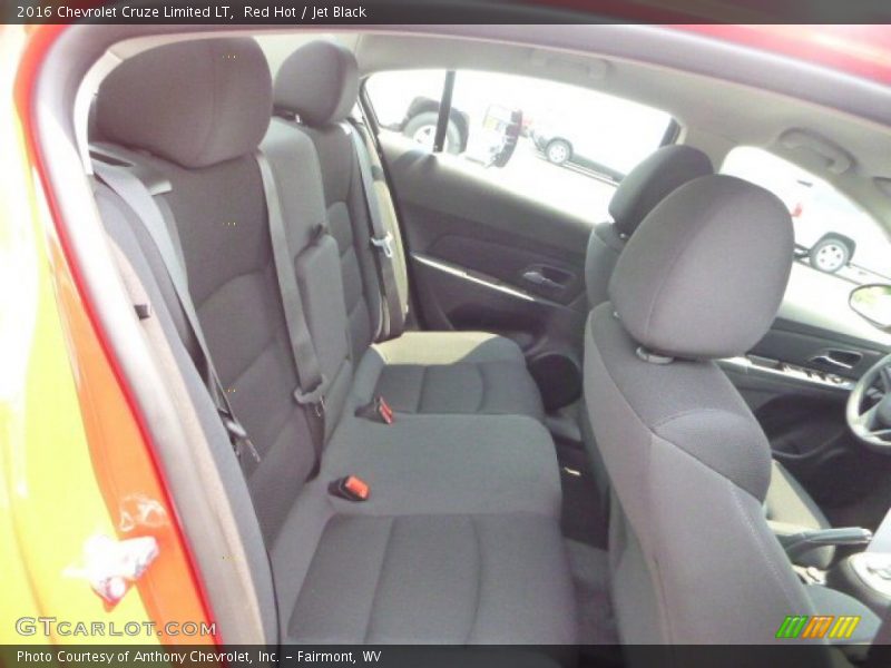 Red Hot / Jet Black 2016 Chevrolet Cruze Limited LT