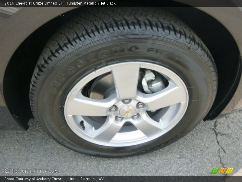 Tungsten Metallic / Jet Black 2016 Chevrolet Cruze Limited LT
